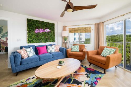 Tavernier Casa | It's Island Time in the Keys Double King Ensuites 2 Balconies