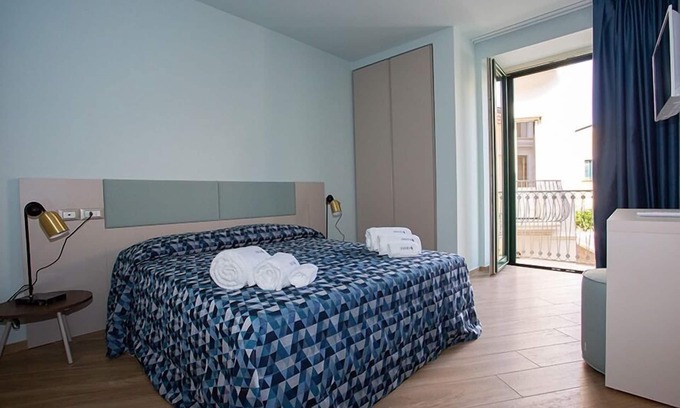 Santa Maria di Castellabate Hotel | CAMERA ATENA-Familiar-Habitaciones conectadas-Baño Privado-Balcón