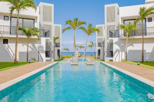 Itacimirim Apartamento | IT82 Lindo Apto 3/4, Pé na Areia, Vista Mar - Itacimirim