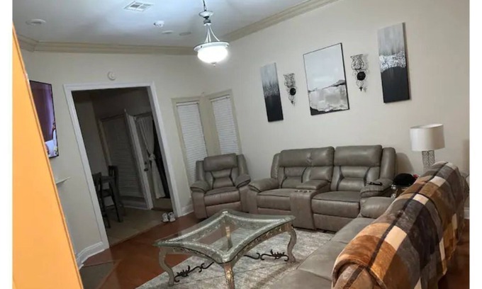 Milton Casa | It’s very beautiful house