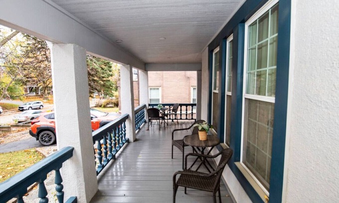 Midtown Casa | Historic Home With Castle Views