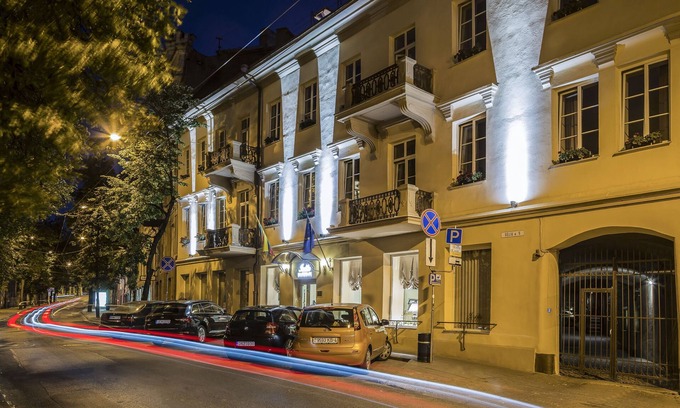 Old Town Hotel | IVOLITA Vilnius Hotel