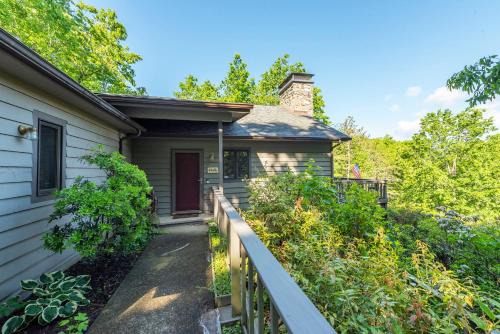 Black Mountain Casa | Ivy Cottage