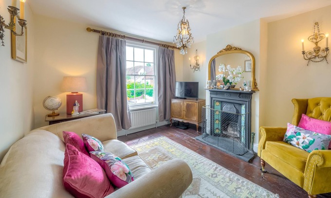 Henfield Casa | Ivy House, Henfield sleeps 6