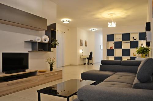 Marsaxlokk Casa | Ivy Rose - Marsaxlokk