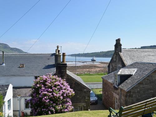 Lamlash Casa | Ivybank Cottage
