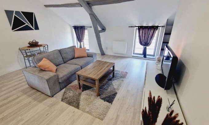 Louvroil Apartamento | J.Mo Home - Louvroil - Calme - Idéal couple - Déplacement PRO