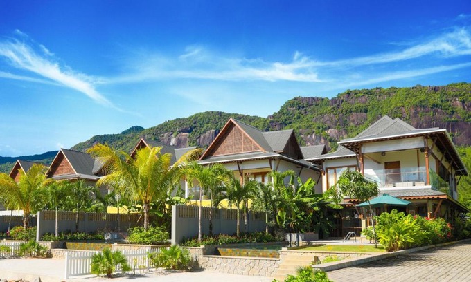 Zig Zag Ward Casa | JA Enchanted Waterfront Seychelles