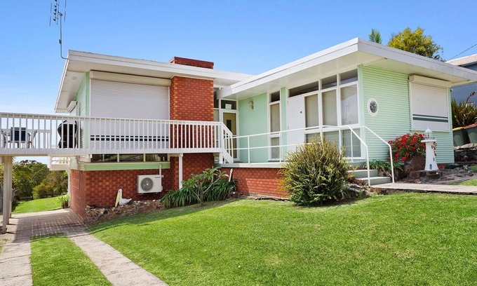 Gerringong Casa | Jack's Place - Cozy Retreat