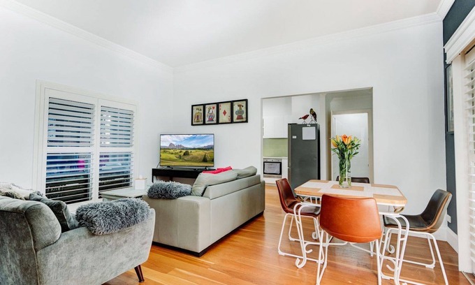 East Tamworth Casa | Jacks on Rawson - East Tamworth