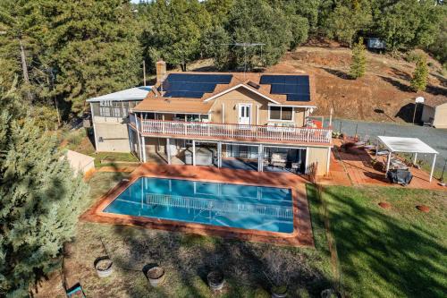 Glencoe Casa | Jackson Escape with Hot Tub and Mtn Views!