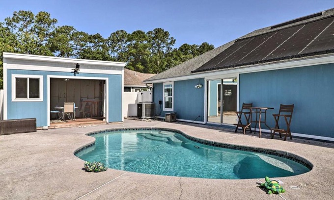 Golden Glades - The Woods Casa | Jacksonville Home, Near Beach and Mayo Clinic!