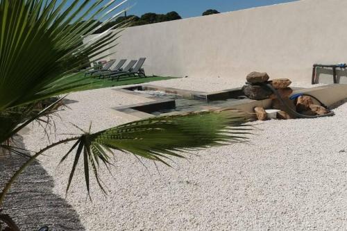 Marseillan Casa | jacuzzi cool