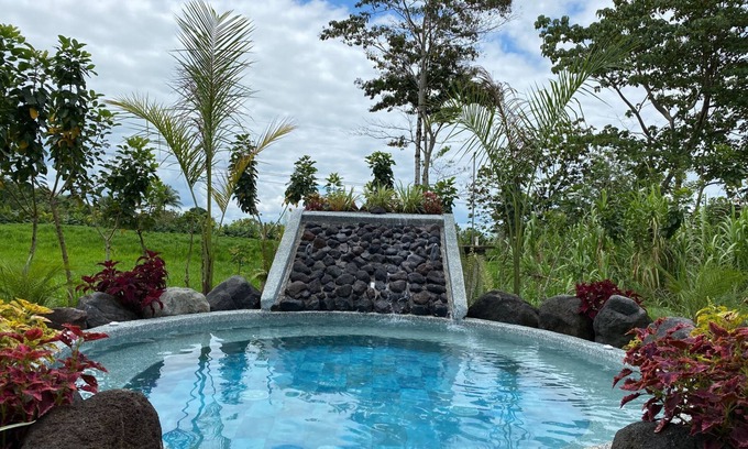 Penjamo Villa | Jacuzzi de agua termal y rancho grande para eventos