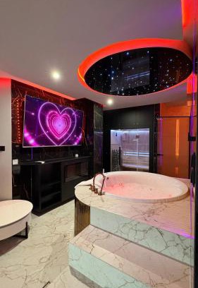 Grzegorzki Apartamento | Jacuzzi Glass-House Wislane Tarasy with Sauna and Parking