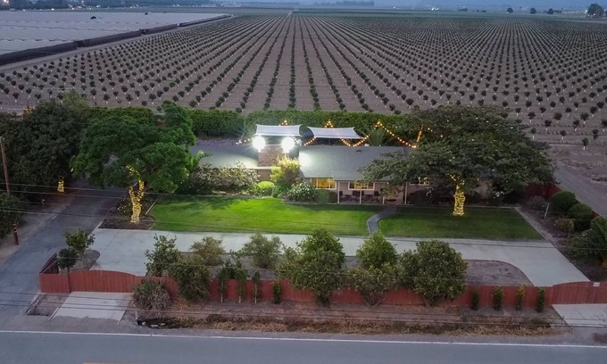 Camarillo Casa | Jacuzzi @Private Hideaway & Event Space Near The Ocean🪴