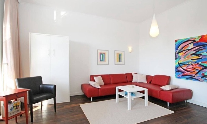 Hohen Niendorf Apartamento | Jagdschloss WE 6: comfortable, modern and high-quality furnished 2-room apartment