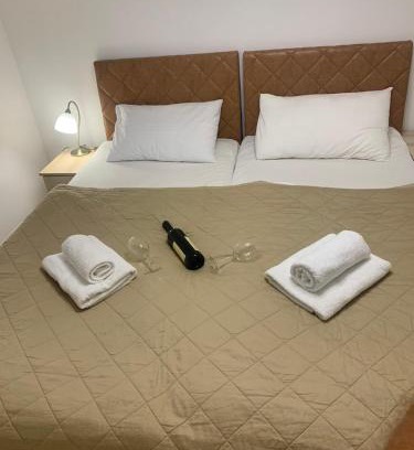 Jagodina Apartamento | Jagodina Wing Apartman 2
