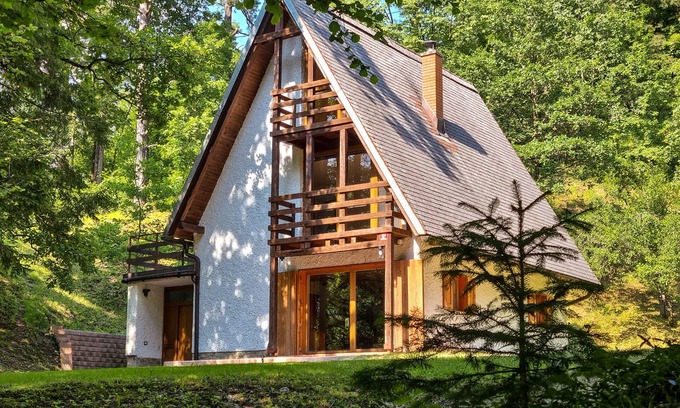 Cezsoca Cabina | Jakob Cabin: Your Perfect Retreat by the Soča River