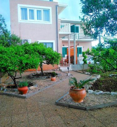 Sucuraj Apartamento | Jakov one bedroom apartment Sucuraj