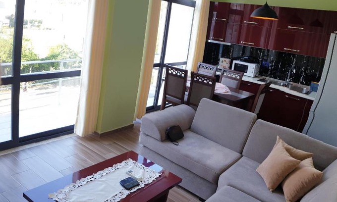 Shengjin Apartamento | Jana