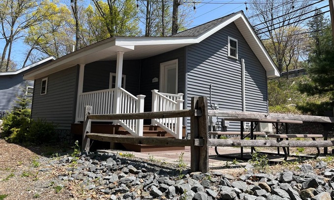 Tafton Cabina | Janes 14 - Lakeside Cabins