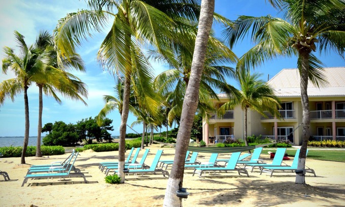 Crystal Harbour Apartamento | January 18-25, 2025 is available at Grand Caymanian Resort - 1 Bedroom