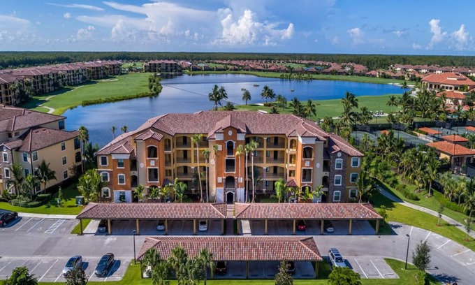 Naples Condominio | Cancelación tardía Especial de abril $ 1800. 00 más impuestos y tasas de limpieza.