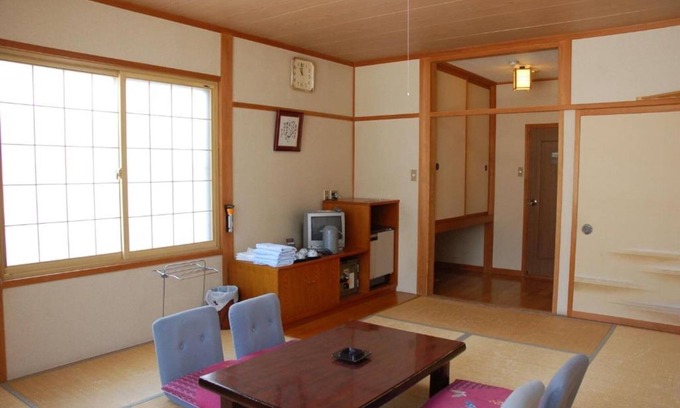 Iida Hotel | Japanese style room available for 3 people / Kitaazumi-gun Nagano