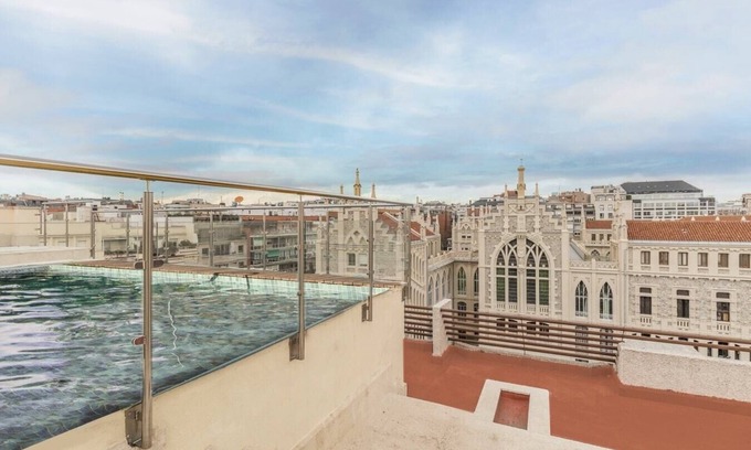 Milla de Oro Apartamento | Jara - 2 bedrooms and shared pool in Salamanca