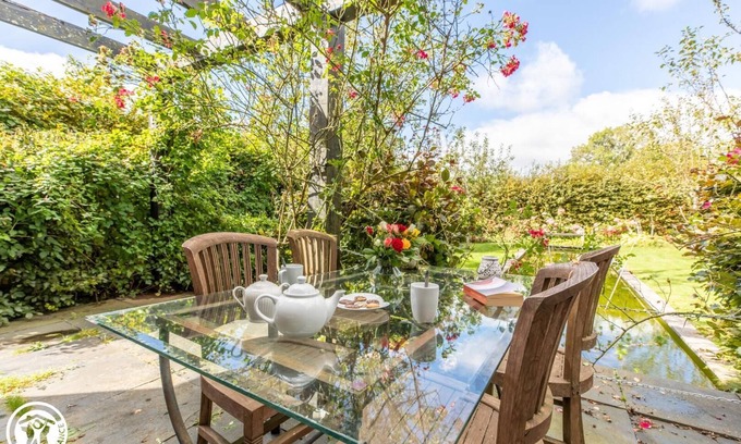 Tauves Casa | Jardin des Roses - Rose