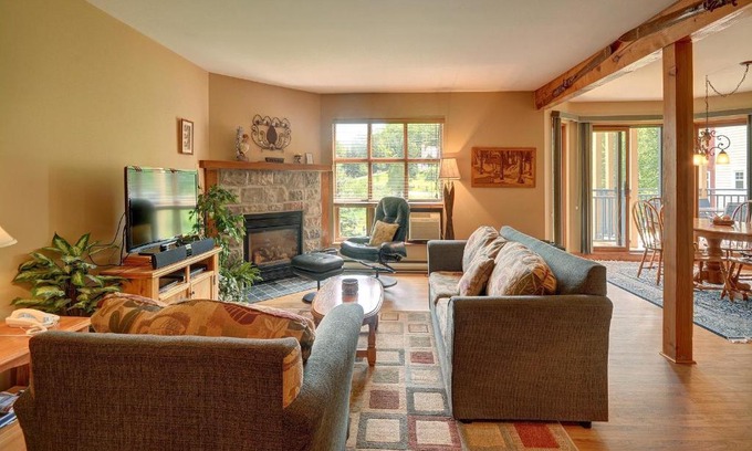 Mont-Tremblant Apartamento | Jardin du Village by Chez Tremblant