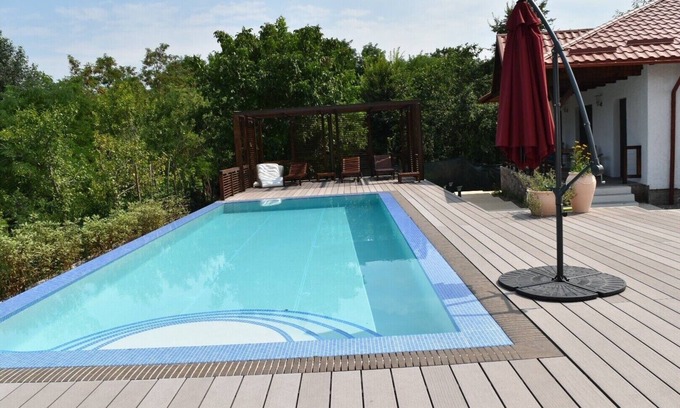 Izvoranu Cabaña | Jardine Hills Merlot Cottage