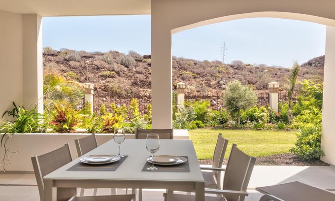 Palm-Mar Casa | Jardines Acoran 04 DELUXE 1B