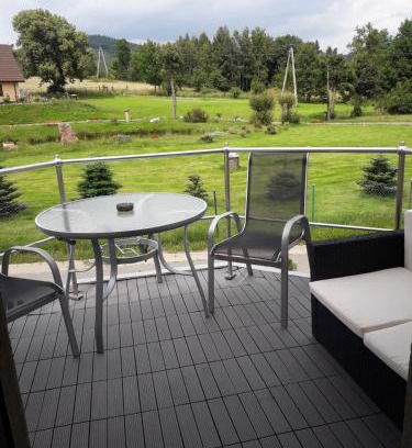 Lubawka Apartamento | Jarkowice 4x4 z widokiem na Jeziorko