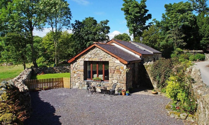 Llanrug Casa | Jasmine Bach in Caernarfon