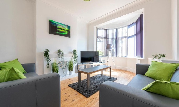 Nottingham Casa | Jasmine Villa B - Ideal for QMC & Uni - Free parking