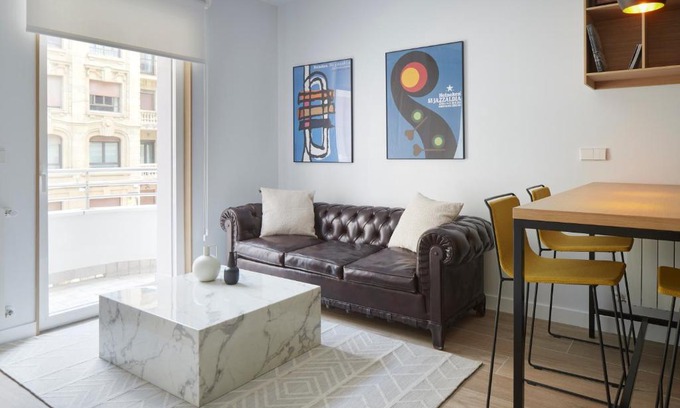 Gros Apartamento | Jazzaldi Suite by FeelFree Rentals