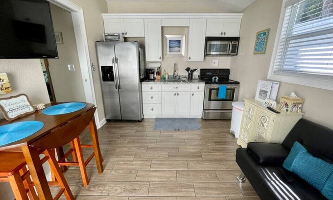 Port Canaveral Villa | Jefferson 521 · Villa 4 - Surf Shack-Laughing Dolphin