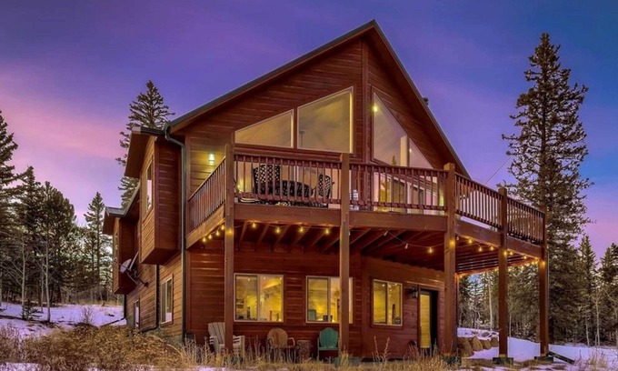 Indian Mountain Casa | Jefferson Cabin w/ Fire Pit: Near Hiking Trails!