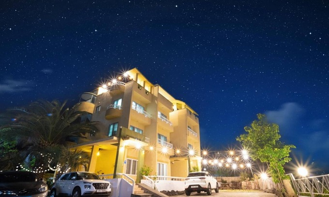Jungmun Casa | Jeju Dalbam Pension