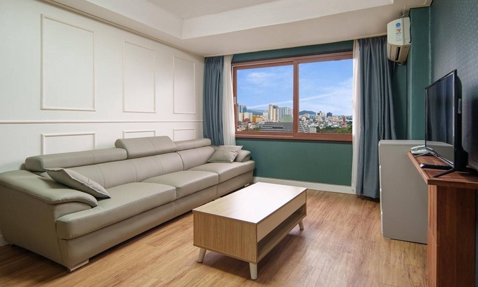 Downtown Casa | Jeju Hiker Hotel