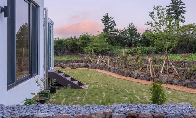 Hallim Casa | Jeju Moridarakbang Pension