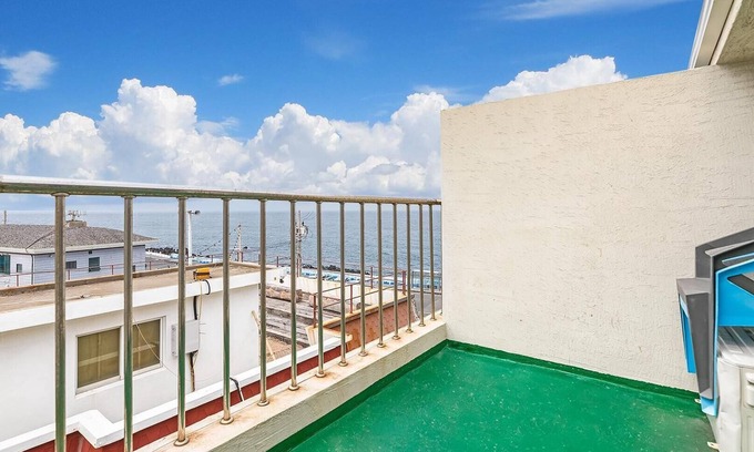 Downtown Casa | Jeju Stay Dalggum Pension