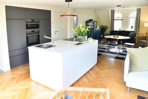 Bernburg Apartamento | JETHON Exklusives City-Appartement Bernburg