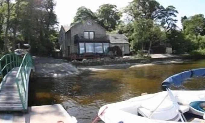 Arden Cabaña | Jetty Lodge-Sleeps 4-6 - capacidad para 6 personas en 2 habitaciones