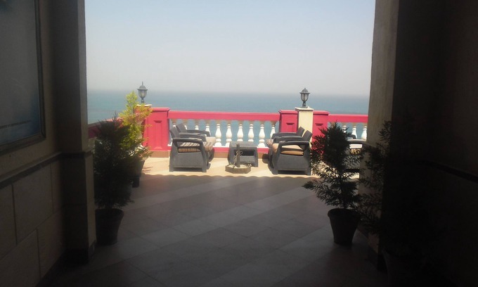 Al-Muntazah Apartamento | Jewel Mandara Apartments