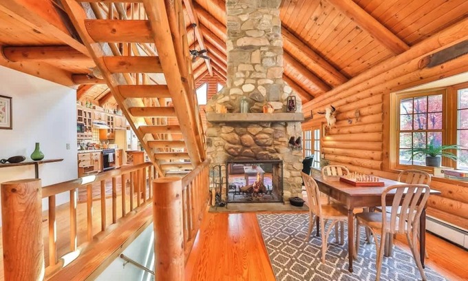 Jewett Casa | Jewett Creek Cabin Escape