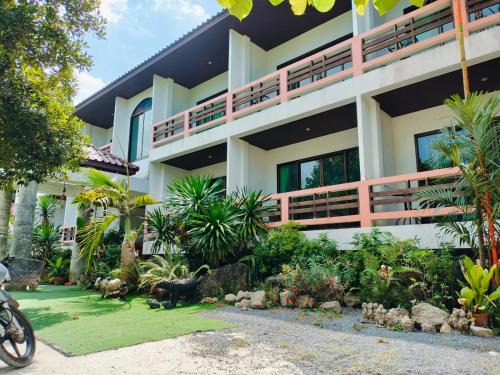 Lipa Noi Complejo | Jigsaw Cafe & Resort