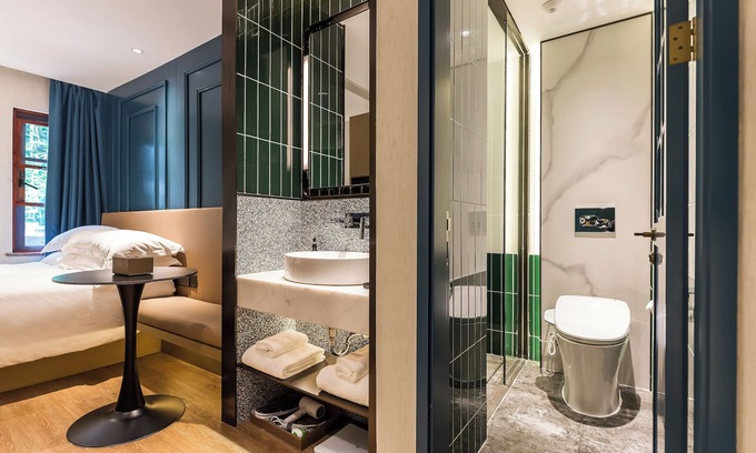 Downtown Shanghai Hotel | Jinglai Hotel (Shanghai Bund East Nanjing Road Pedestrian Street)